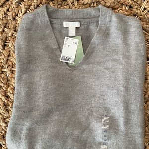 H&M Long sleeve v-neck sweater